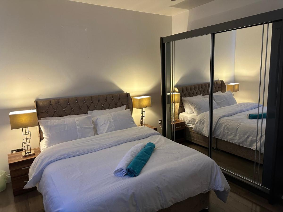 Проживание в семье Stunning Private 2 *